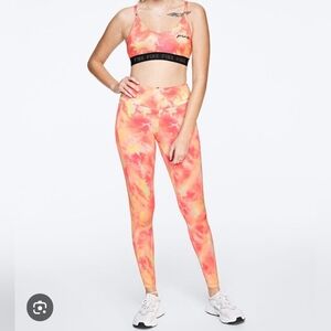 PINK Tie-Dye Leggings, Size M